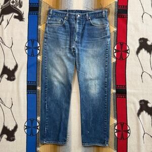 Vintage 90s Men’s Levi’s 505 Denim Blue Jeans Size 36x30 Made In USA Faded